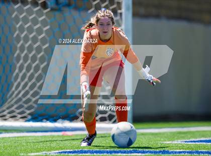 Thumbnail 3 in Frisco Wakeland vs. Leander Rouse (UIL 5A Soccer Semifinal) photogallery.