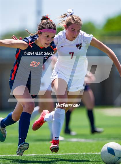 Thumbnail 2 in Frisco Wakeland vs. Leander Rouse (UIL 5A Soccer Semifinal) photogallery.