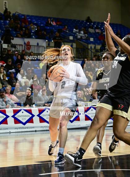 Thumbnail 1 in Jonesboro vs. Greenwood (AAA 5A State Final) photogallery.