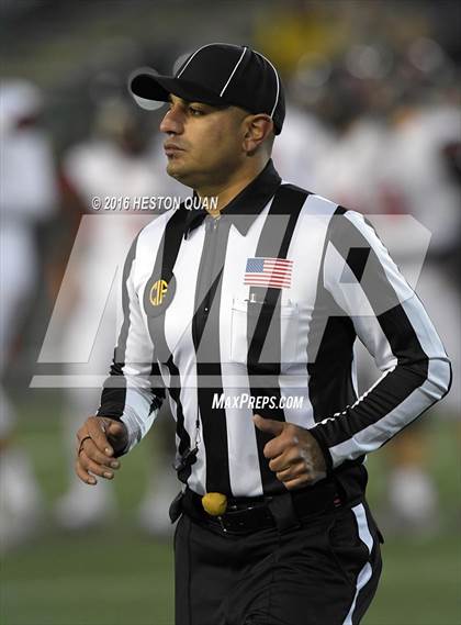 Thumbnail 3 in Del Oro vs. San Clemente (CIF State Division 1A Final) photogallery.