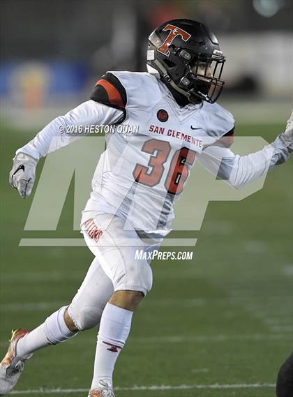Thumbnail 3 in Del Oro vs. San Clemente (CIF State Division 1A Final) photogallery.