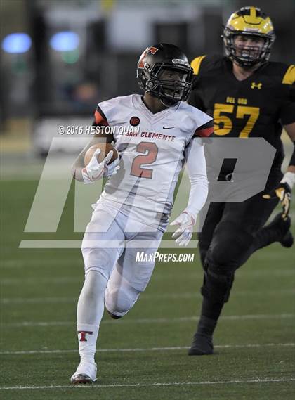 Thumbnail 2 in Del Oro vs. San Clemente (CIF State Division 1A Final) photogallery.