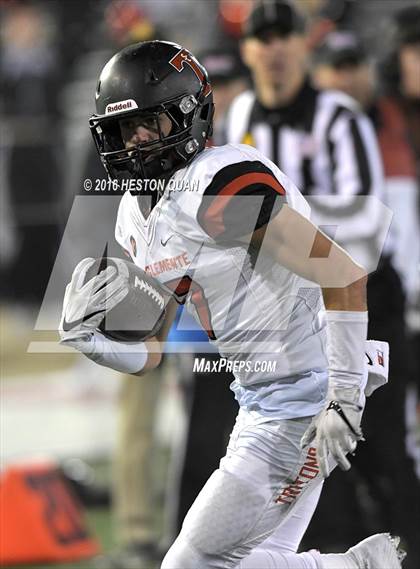Thumbnail 3 in Del Oro vs. San Clemente (CIF State Division 1A Final) photogallery.