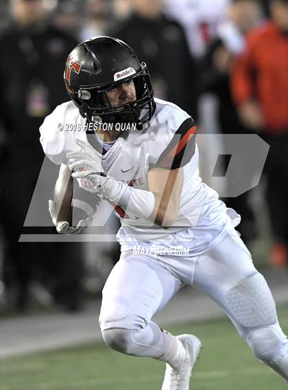 Thumbnail 2 in Del Oro vs. San Clemente (CIF State Division 1A Final) photogallery.