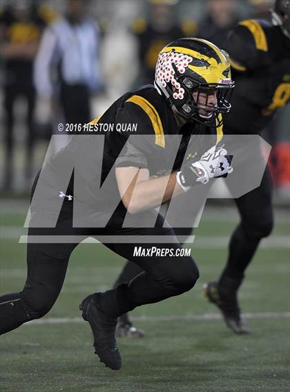 Thumbnail 1 in Del Oro vs. San Clemente (CIF State Division 1A Final) photogallery.