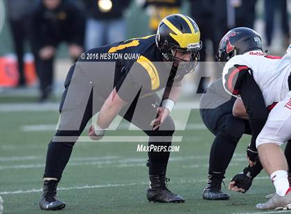 Thumbnail 2 in Del Oro vs. San Clemente (CIF State Division 1A Final) photogallery.