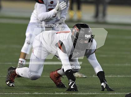 Thumbnail 2 in Del Oro vs. San Clemente (CIF State Division 1A Final) photogallery.