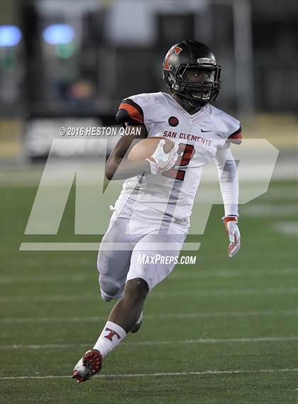 Thumbnail 2 in Del Oro vs. San Clemente (CIF State Division 1A Final) photogallery.