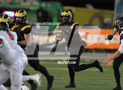 Thumbnail 2 in Del Oro vs. San Clemente (CIF State Division 1A Final) photogallery.