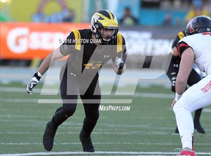 Thumbnail 1 in Del Oro vs. San Clemente (CIF State Division 1A Final) photogallery.