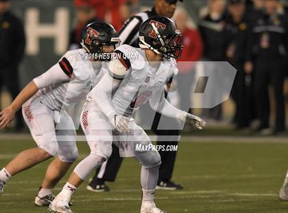 Thumbnail 1 in Del Oro vs. San Clemente (CIF State Division 1A Final) photogallery.