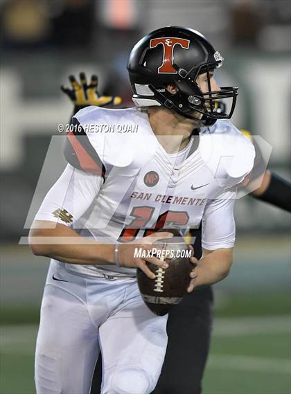 Thumbnail 2 in Del Oro vs. San Clemente (CIF State Division 1A Final) photogallery.