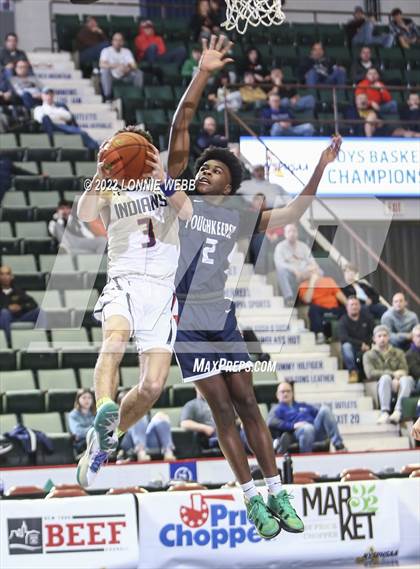 Thumbnail 3 in Manhasset vs Poughkeepsie (NYSPHSAA Class A Semifinal) photogallery.