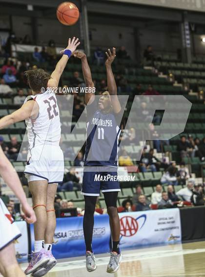 Thumbnail 3 in Manhasset vs Poughkeepsie (NYSPHSAA Class A Semifinal) photogallery.