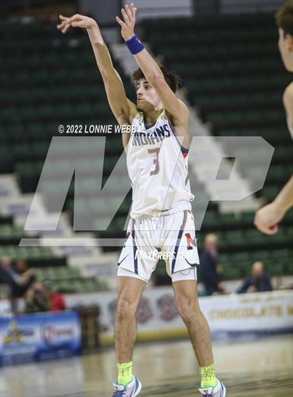 Thumbnail 3 in Manhasset vs Poughkeepsie (NYSPHSAA Class A Semifinal) photogallery.