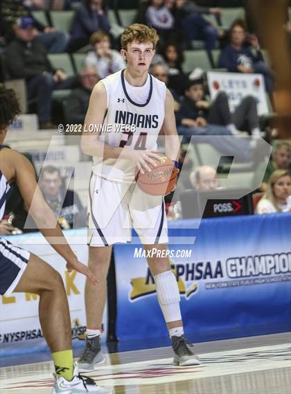 Thumbnail 3 in Manhasset vs Poughkeepsie (NYSPHSAA Class A Semifinal) photogallery.