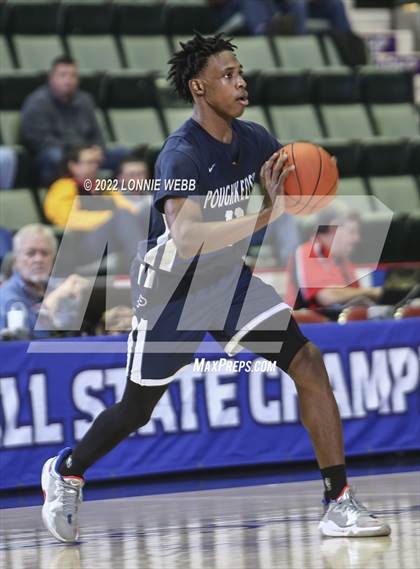 Thumbnail 1 in Manhasset vs Poughkeepsie (NYSPHSAA Class A Semifinal) photogallery.