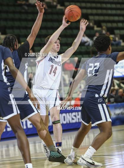Thumbnail 1 in Manhasset vs Poughkeepsie (NYSPHSAA Class A Semifinal) photogallery.