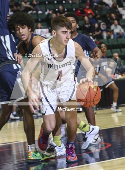 Thumbnail 1 in Manhasset vs Poughkeepsie (NYSPHSAA Class A Semifinal) photogallery.