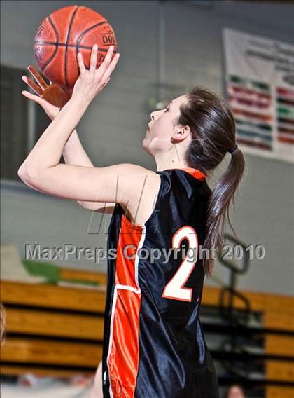 Thumbnail 2 in Trinity Catholic vs Ridgefield (FCIAC Semifinals) photogallery.