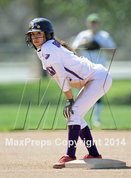Thumbnail 1 in Bell vs. La Reina (Suzanne Manlet Softball Invitational) photogallery.