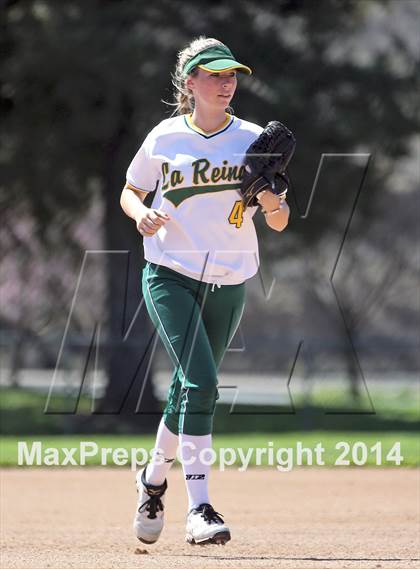 Thumbnail 2 in Bell vs. La Reina (Suzanne Manlet Softball Invitational) photogallery.