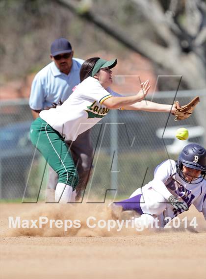 Thumbnail 3 in Bell vs. La Reina (Suzanne Manlet Softball Invitational) photogallery.