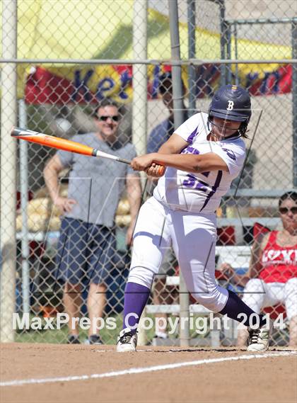 Thumbnail 1 in Bell vs. La Reina (Suzanne Manlet Softball Invitational) photogallery.