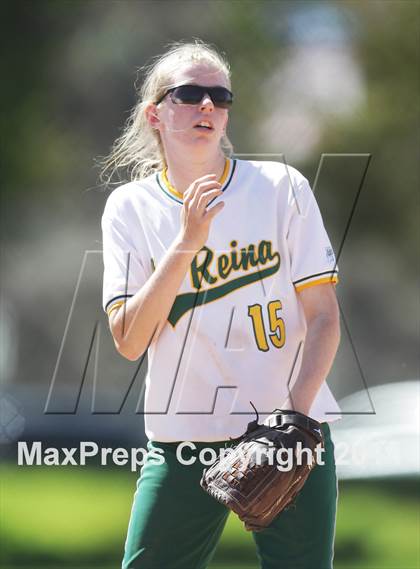 Thumbnail 1 in Bell vs. La Reina (Suzanne Manlet Softball Invitational) photogallery.