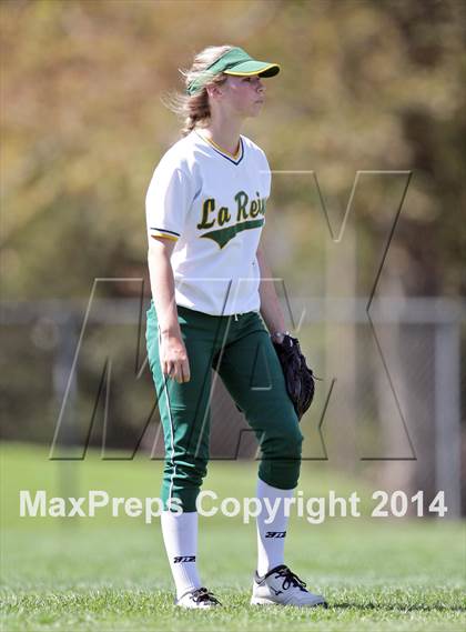 Thumbnail 1 in Bell vs. La Reina (Suzanne Manlet Softball Invitational) photogallery.