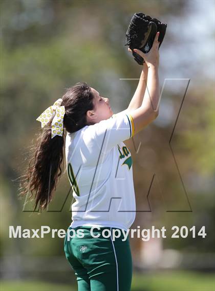 Thumbnail 2 in Bell vs. La Reina (Suzanne Manlet Softball Invitational) photogallery.