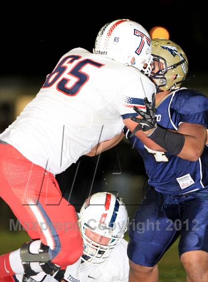Thumbnail 3 in Tesoro @ St. John Bosco (CIF SS PAC5 Playoffs) photogallery.