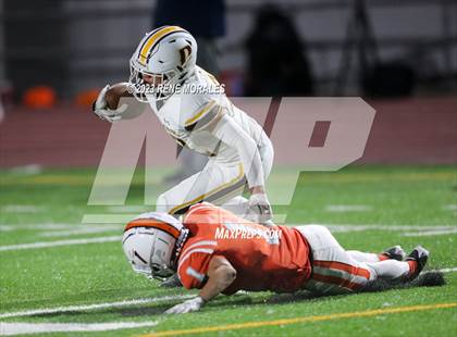 Thumbnail 2 in Francis Parker vs Polytechnic photogallery.