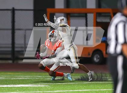 Thumbnail 3 in Francis Parker vs Polytechnic photogallery.