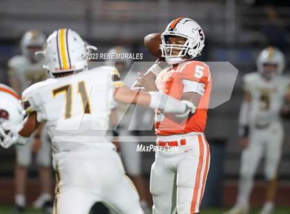 Thumbnail 3 in Francis Parker vs Polytechnic photogallery.