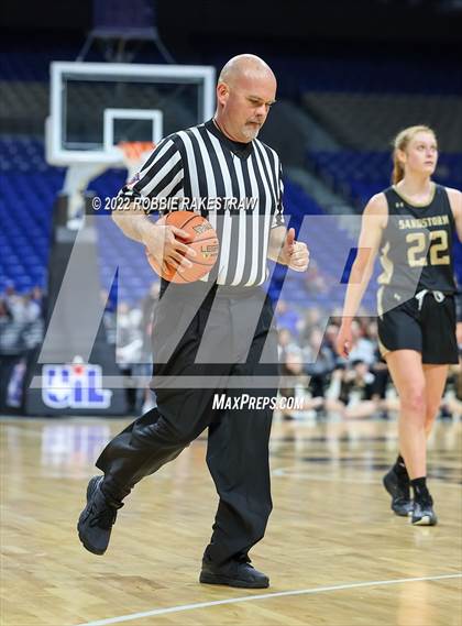 Thumbnail 2 in Memorial vs. Amarillo (UIL 5A State Semifinal) photogallery.