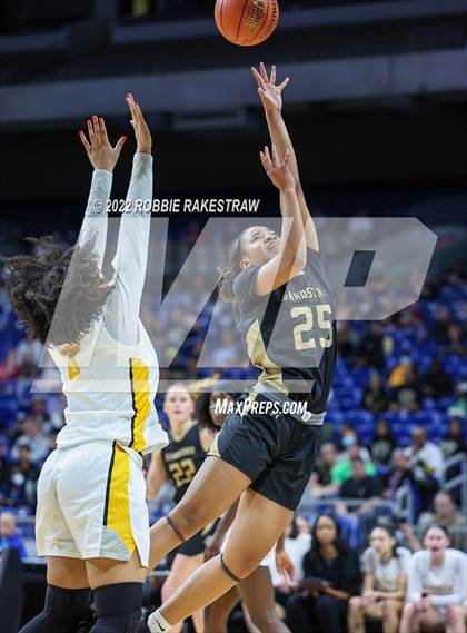 Thumbnail 1 in Memorial vs. Amarillo (UIL 5A State Semifinal) photogallery.