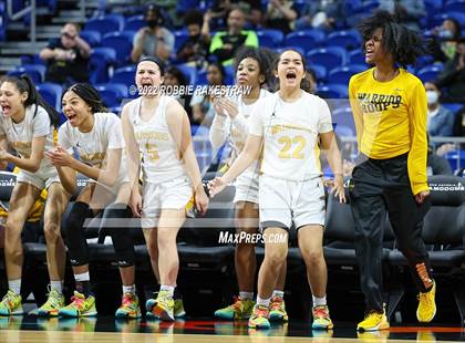 Thumbnail 3 in Memorial vs. Amarillo (UIL 5A State Semifinal) photogallery.