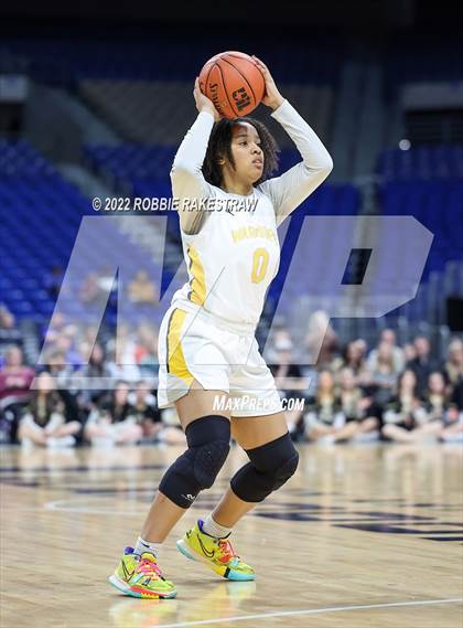Thumbnail 1 in Memorial vs. Amarillo (UIL 5A State Semifinal) photogallery.