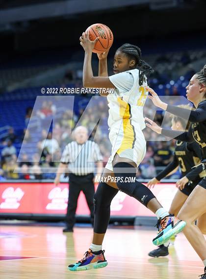 Thumbnail 2 in Memorial vs. Amarillo (UIL 5A State Semifinal) photogallery.
