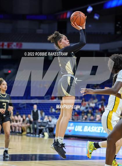 Thumbnail 1 in Memorial vs. Amarillo (UIL 5A State Semifinal) photogallery.