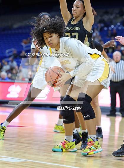 Thumbnail 3 in Memorial vs. Amarillo (UIL 5A State Semifinal) photogallery.