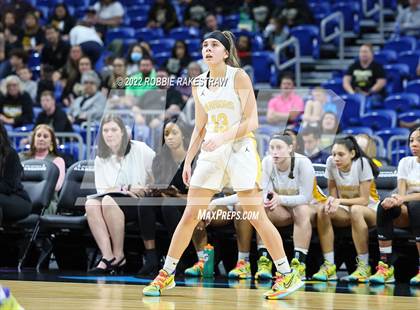 Thumbnail 2 in Memorial vs. Amarillo (UIL 5A State Semifinal) photogallery.