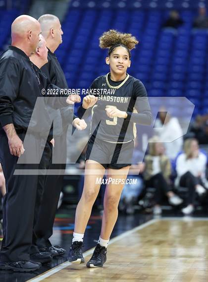 Thumbnail 2 in Memorial vs. Amarillo (UIL 5A State Semifinal) photogallery.