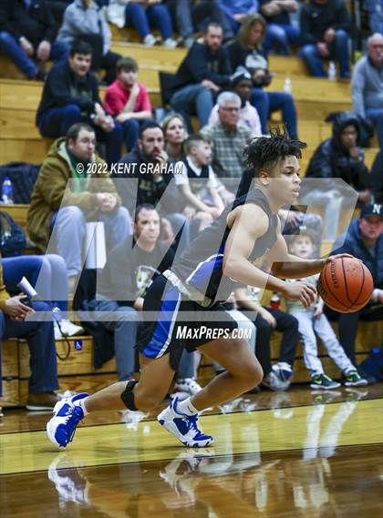 Thumbnail 3 in Hamilton Southeastern @ Noblesville photogallery.