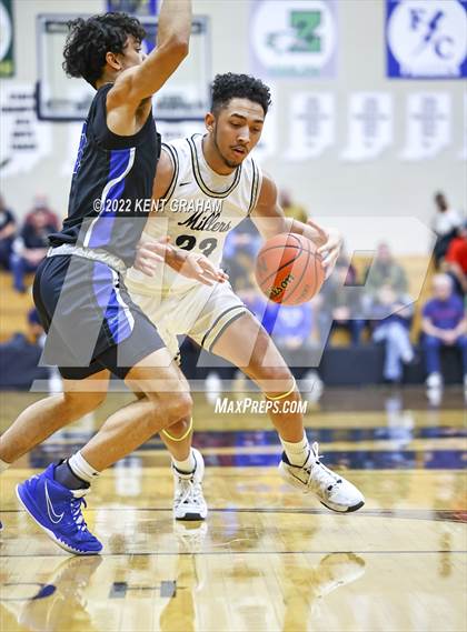 Thumbnail 3 in Hamilton Southeastern @ Noblesville photogallery.