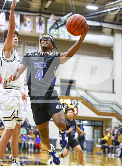 Thumbnail 2 in Hamilton Southeastern @ Noblesville photogallery.