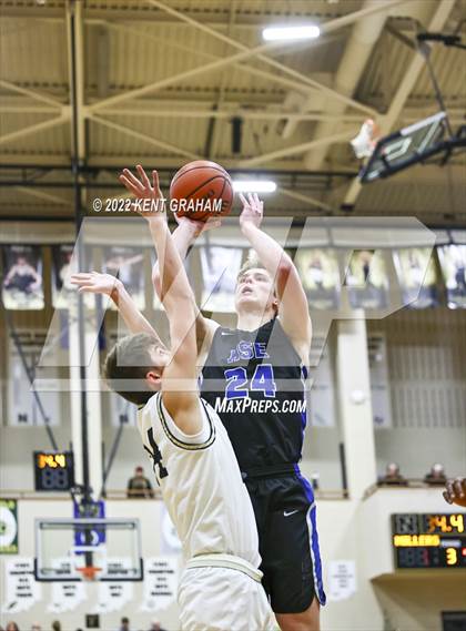 Thumbnail 2 in Hamilton Southeastern @ Noblesville photogallery.