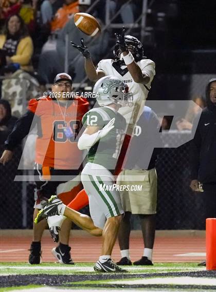 Thumbnail 2 in De La Salle vs. Pittsburg (CIF NCS Open Final) photogallery.