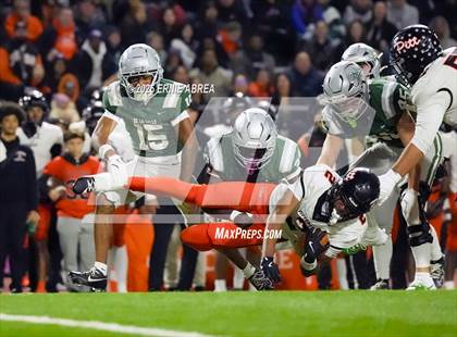 Thumbnail 2 in De La Salle vs. Pittsburg (CIF NCS Open Final) photogallery.